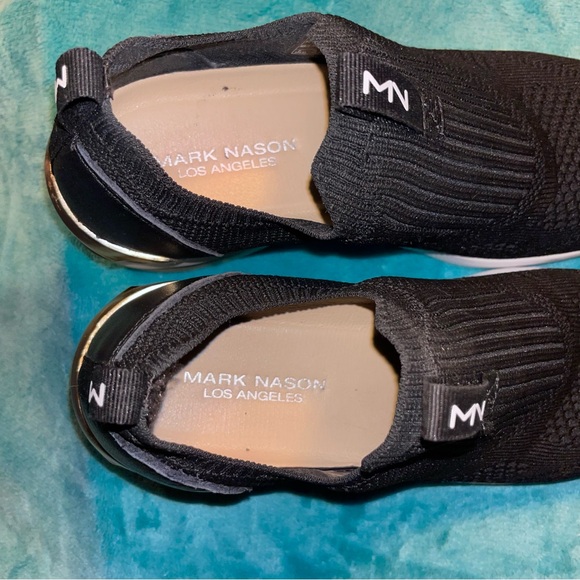 Sketchers Sneakers! - Picture 6 of 10
